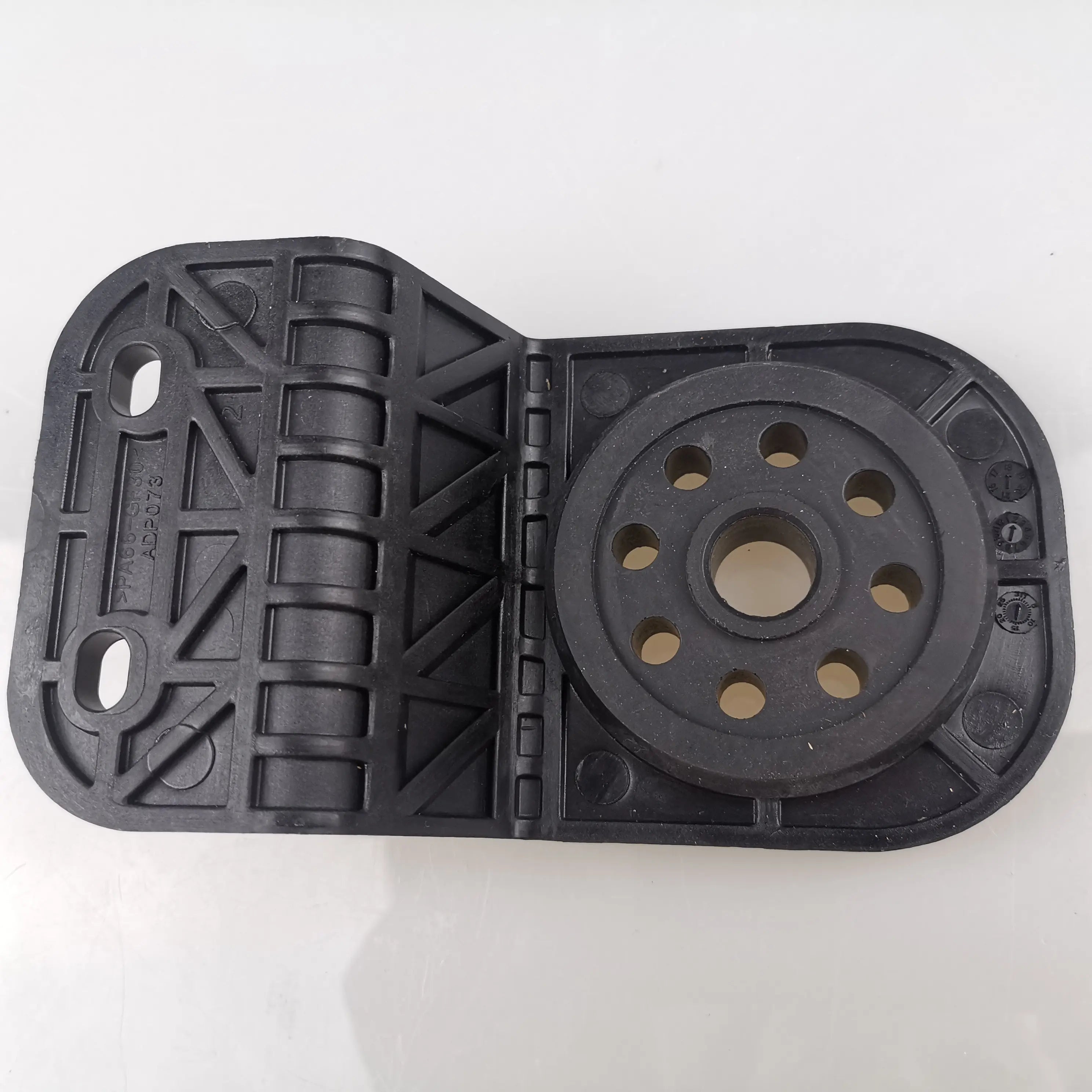 MAXUS T60 C00096760 Radiator Upper Mounting Bracket